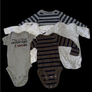 5 piece baby onesie set